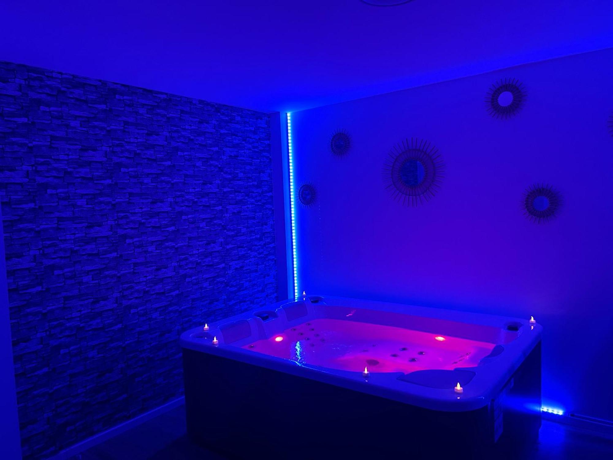 Privatespa Love Room Jacuzzi Privatif Toulouse Eksteriør billede